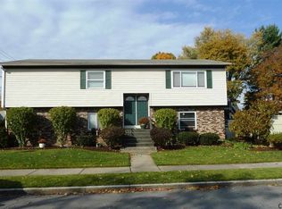 275 Whitehall Rd, Albany, NY 12209