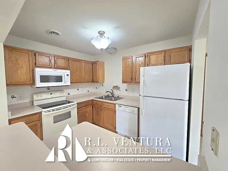 940 Prairie Dr #32 — Photo 10