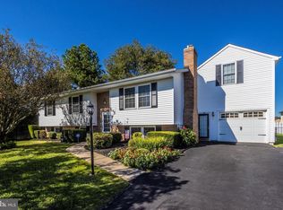 1002 Caren Dr, Eldersburg, MD 21784