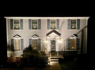 4744 Greenwood Dr, Allison Park, PA