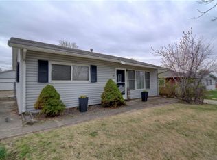 11 Meadow Terrace Dr, Decatur, IL