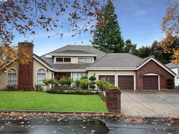 4012 Sugar Maple Dr, Danville, CA 94506