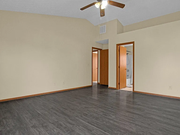 1602 Covina Dr — Photo 23