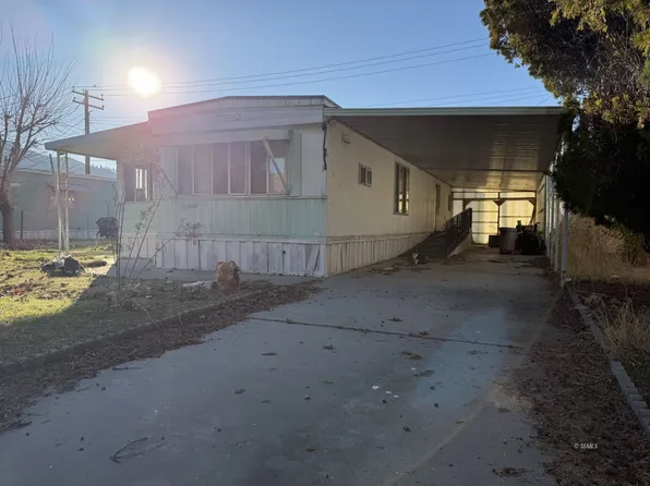 2301 Harnage St, Lake Isabella, CA 93240