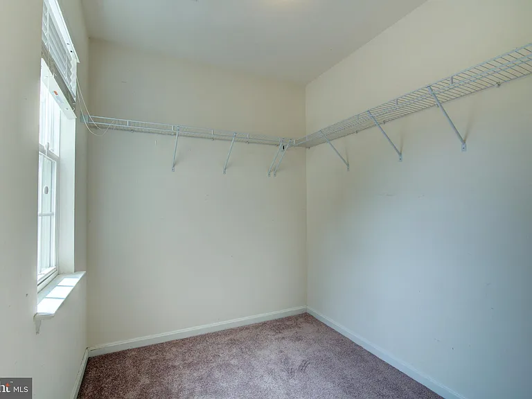 13481 Arcadian Dr — Photo 42
