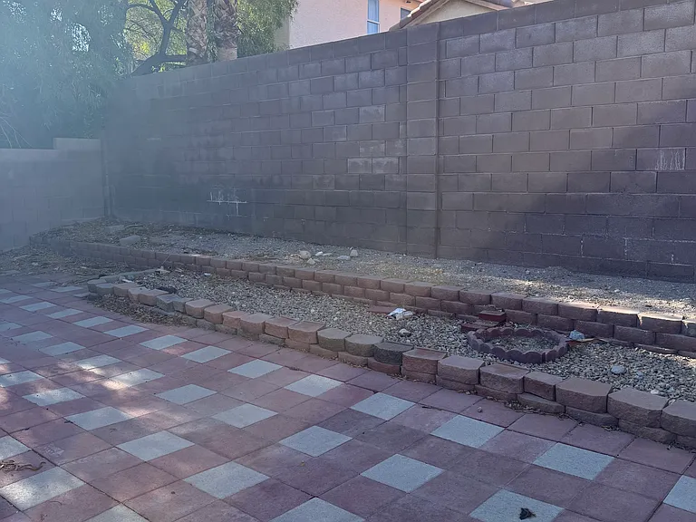 10026 Yellow Canary Ave — Photo 24