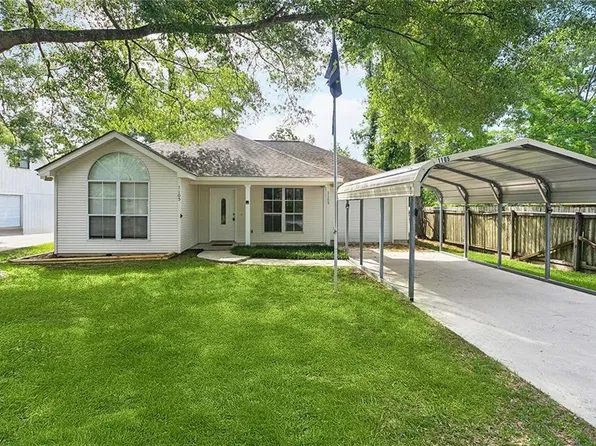 1105 Forest Ln, Mandeville, LA 70448
