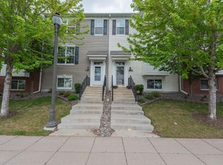 5508 Village Creek Pkwy N, Brooklyn Park, MN 55443