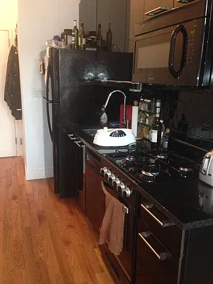 Rented by Loom Group | media 44