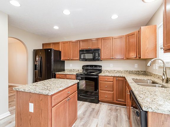 4th image of 5012 Jessica Suzanne Dr