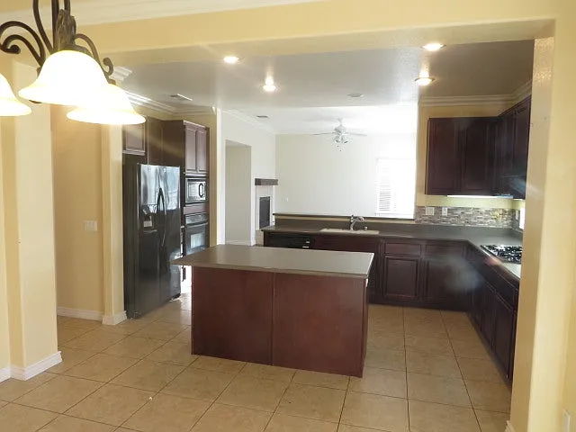 32916 Vine St — Photo 34