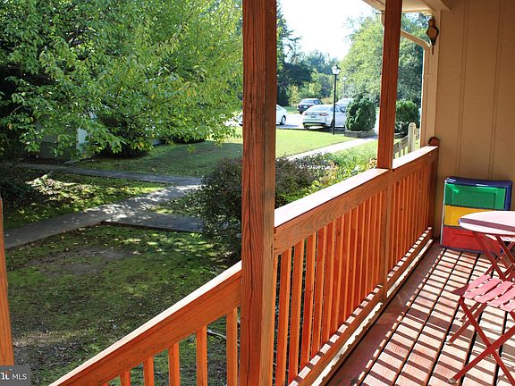 3rd image of 11056 Vernon Woods Dr