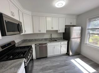 29 Standish Rd APT 3, Stamford, CT 06902