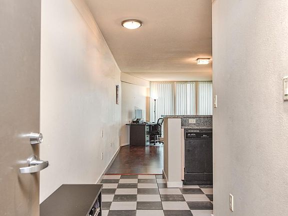 5th image of 1100 106th Ave NE APT 604