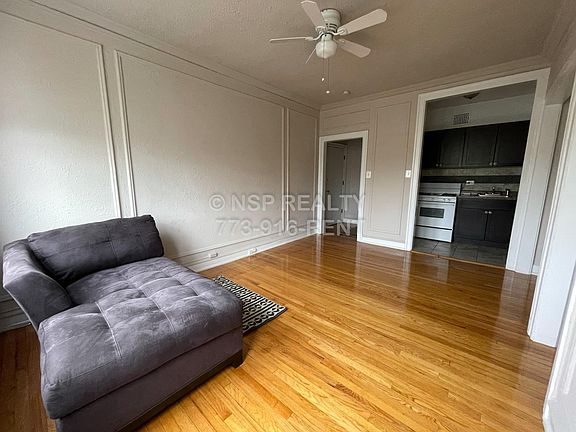 2nd image of 1371 W Estes Ave #I