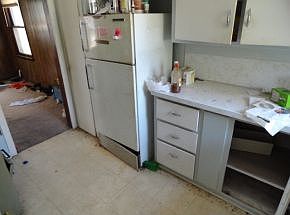 5th image of 1013 SW 49th St