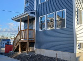 143 Metcalf St #1, Providence, RI 02904
