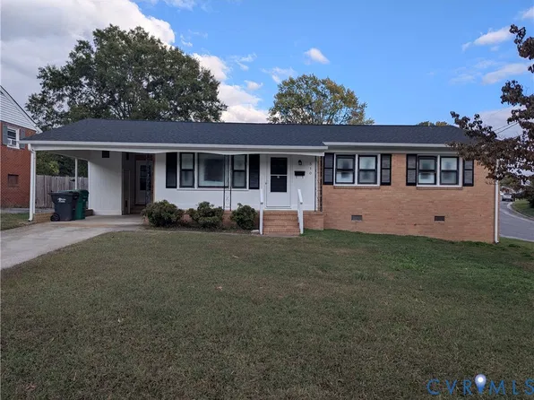 510 Old Town Dr, Colonial Heights, VA 23834