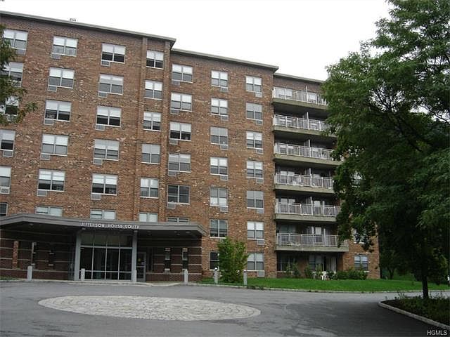 1st image of 71 Charter Cir APT 4M
