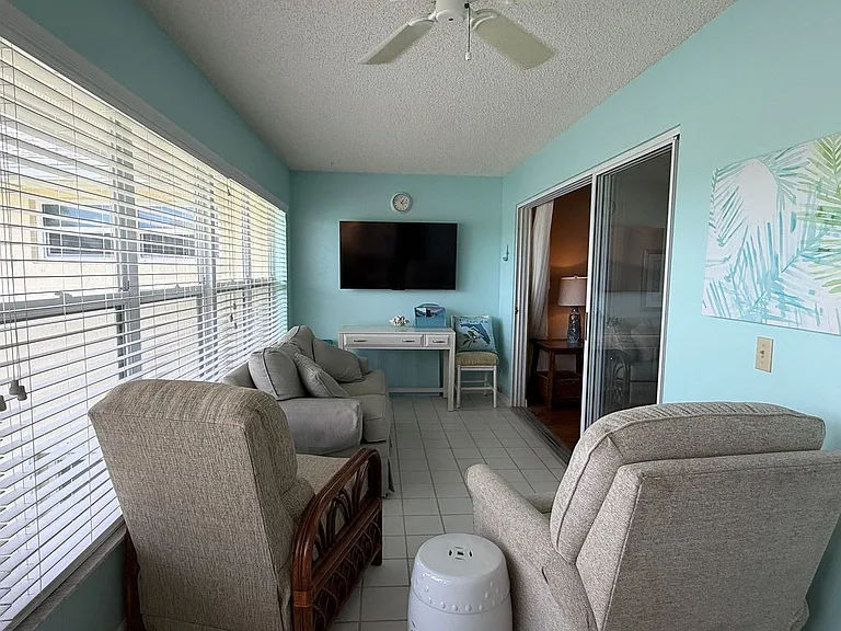 675 W Lake Jasmine Cir — Photo 8
