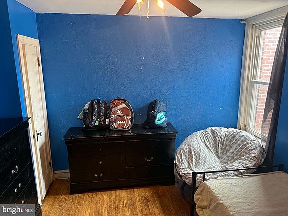 5th image of 239 W Laveer St