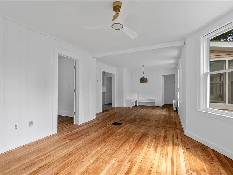 21 Green St — Photo 12