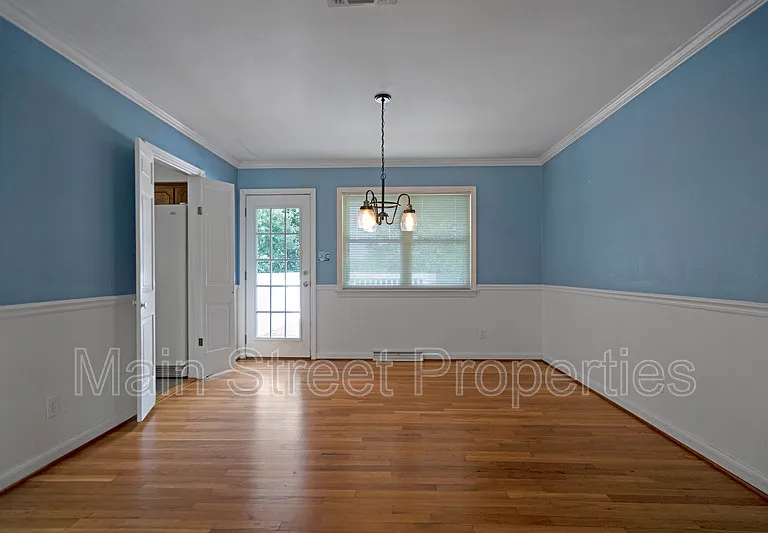 3660 Molaree Dr — Photo 6