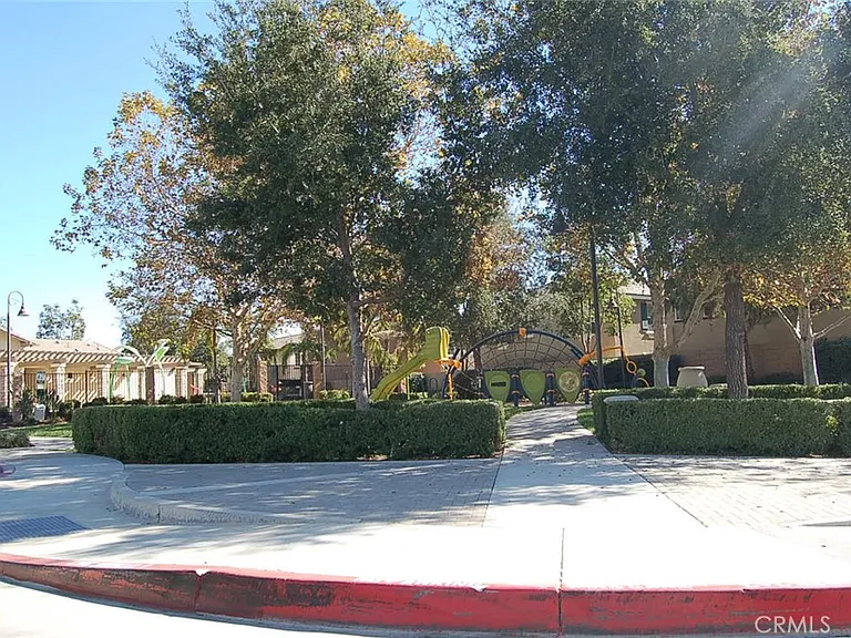 2981 S Via Belamaria — Photo 30