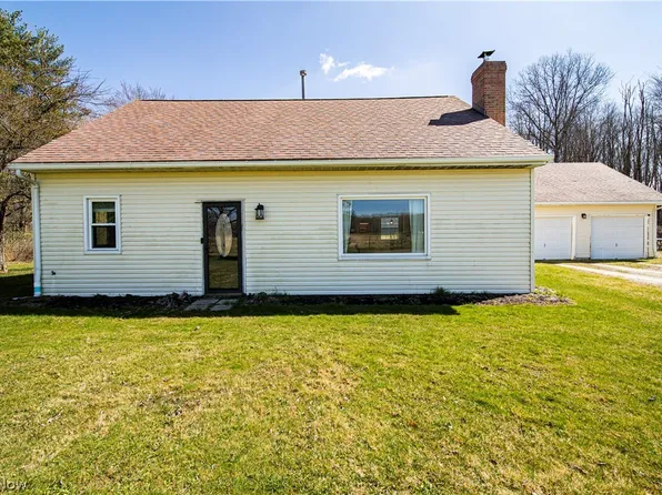 6139 Sidley Rd, Thompson, OH 44086