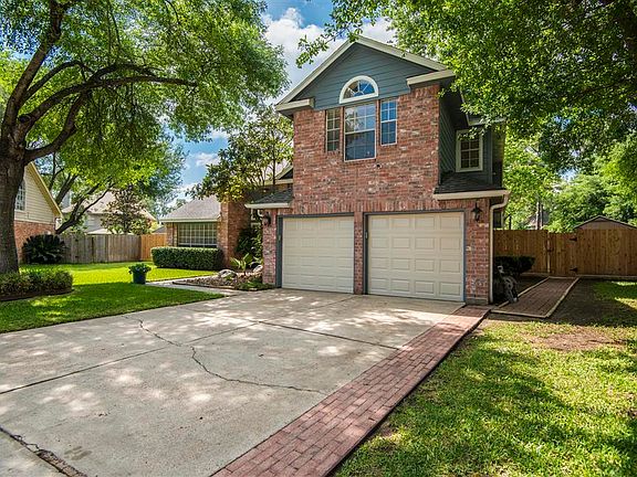 3rd image of 12511 Mill Ct
