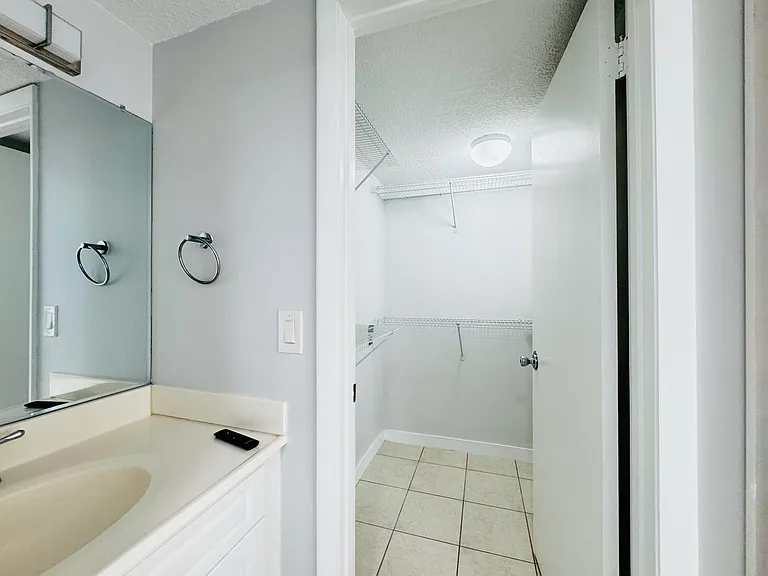 6323 La Costa Dr #H — Photo 18