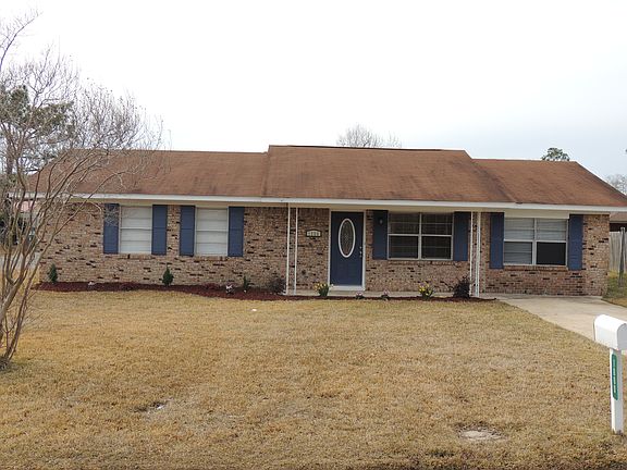 3rd image of 1000 Patricia Dr