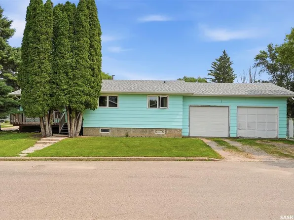 29 Macdowall CRESCENT, Prince Albert, SK S6V 6N2