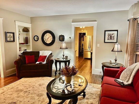 3rd image of 1567 Wagar Ave #2