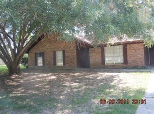 173 Anacoco St, Anacoco, LA 71403