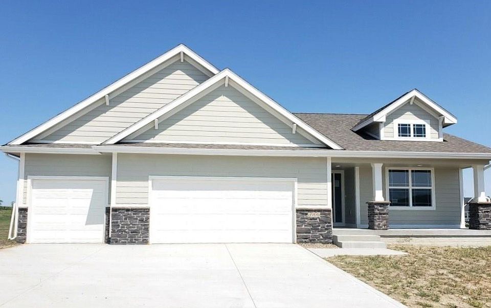 1st image of 3906 NW 14th Ct