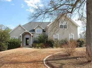 136 Wyckliffe Dr, Locust Grove, GA 30248