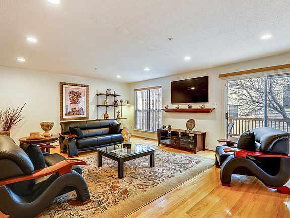 Large Window & Sliding Door 