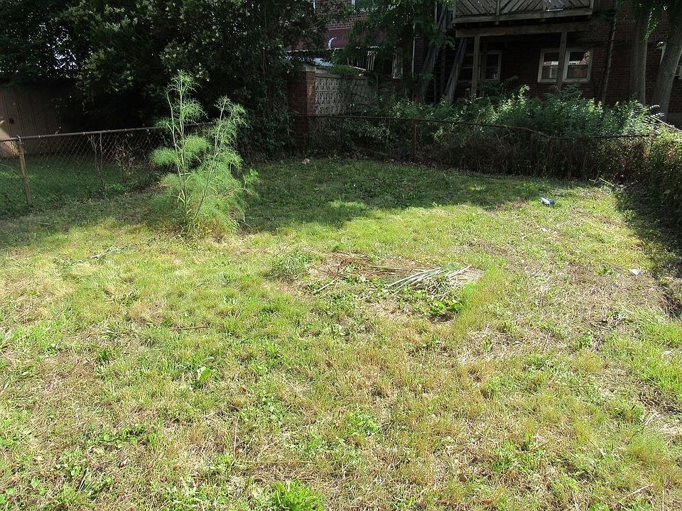 2nd image of 2078 E 58th St