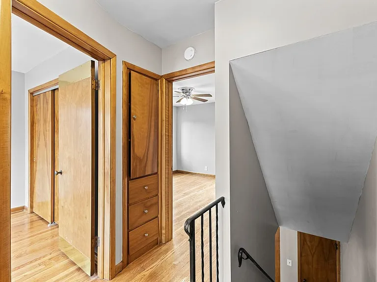 723 Village Dr — Photo 11