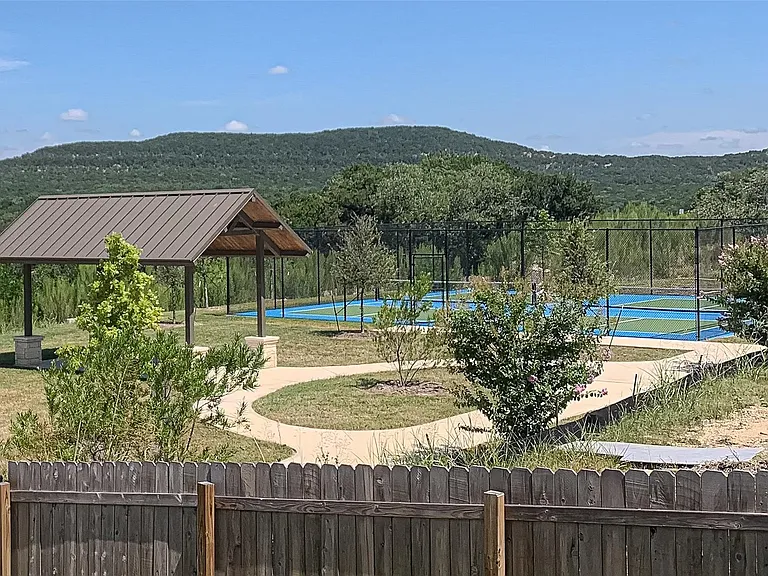 22300 Lago Lookout Ln — Photo 4