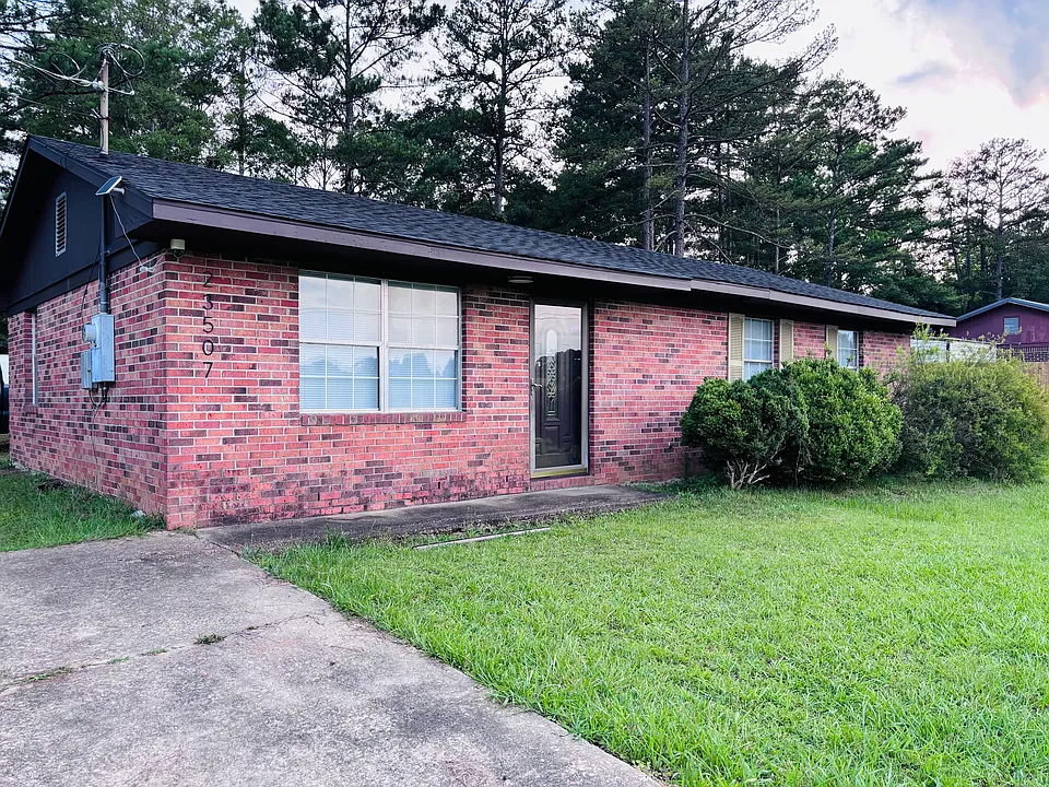 23507 Veterans Memorial Pkwy