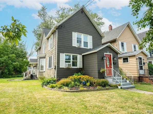 785 Park Ave, Dunkirk, NY 14048