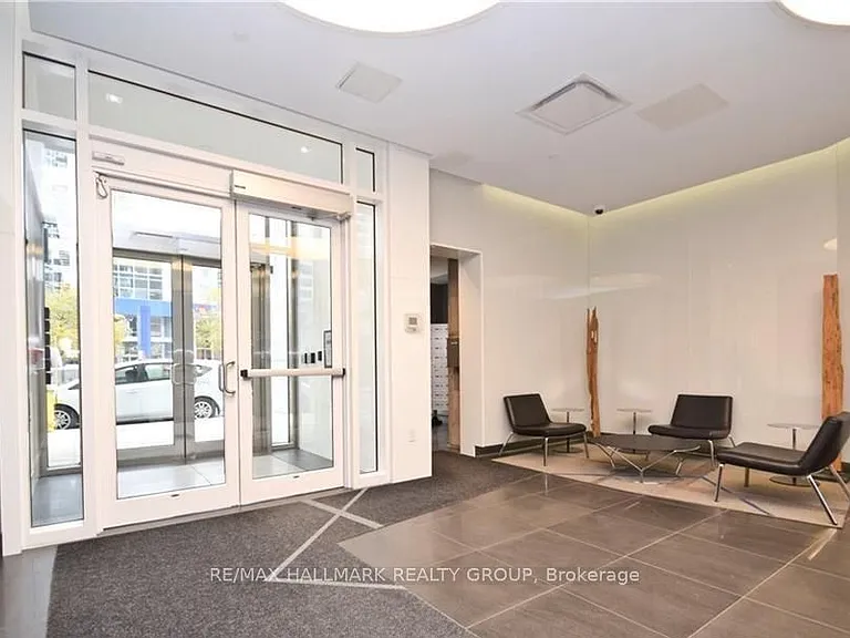 199 Slater St #2115 — Photo 2