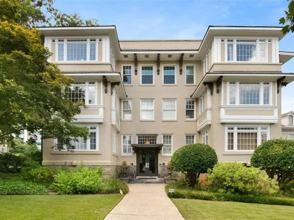 18 Peachtree Cir NE APT 12, Atlanta, GA 30309