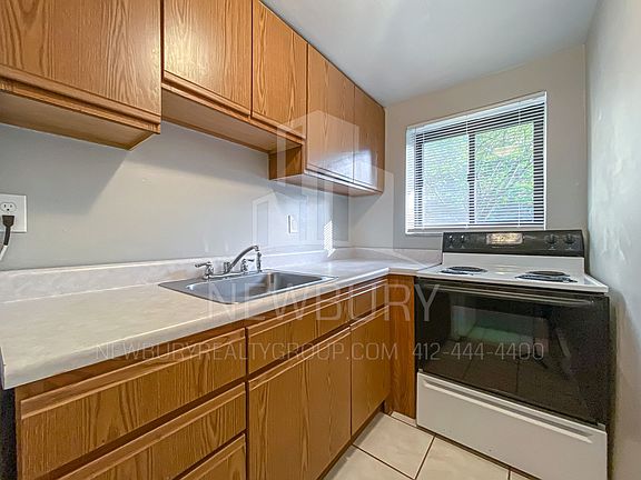 5th image of 1810-1848 Chessland St #1459-05