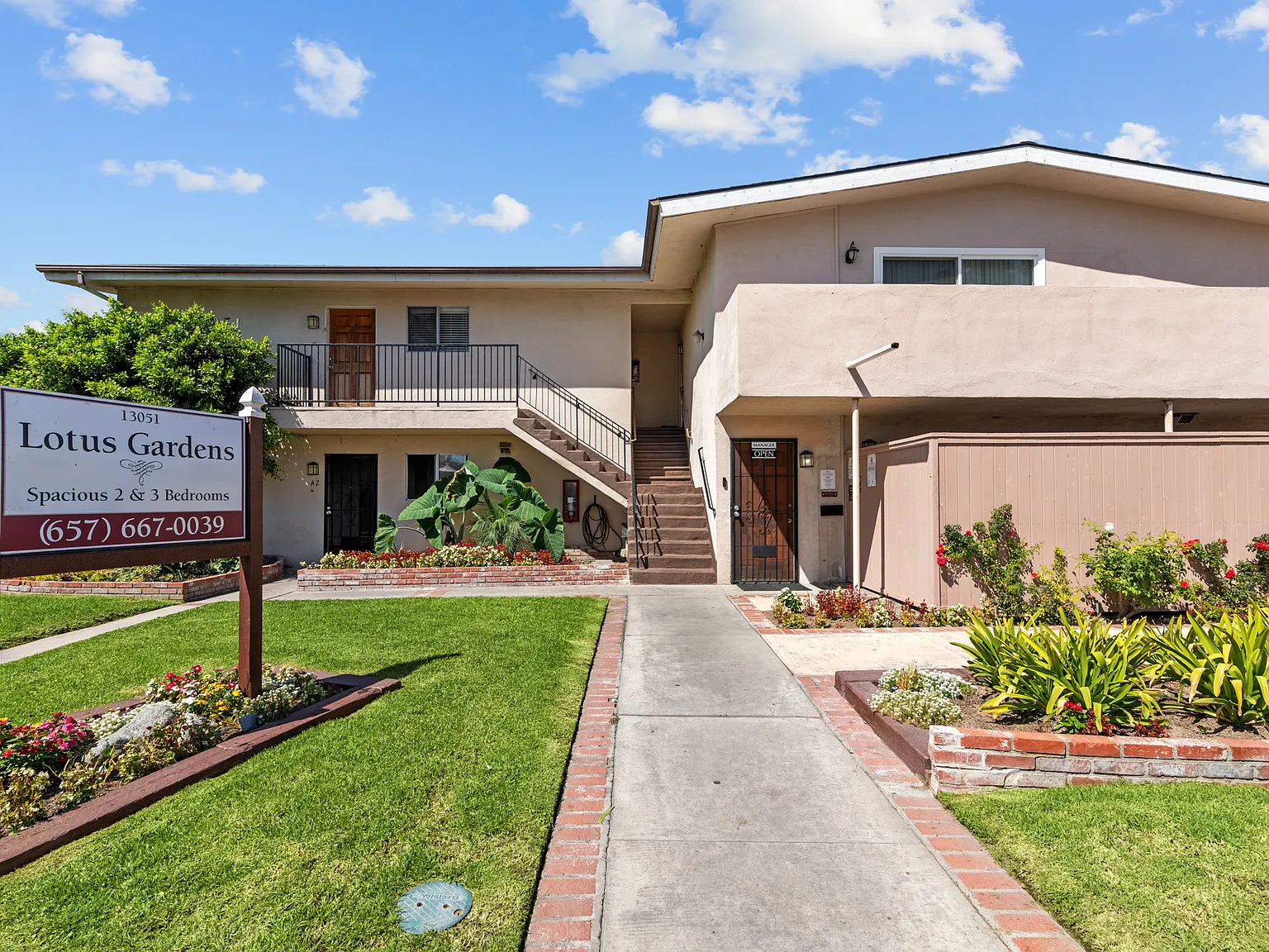 Lotus Gardens Apartments — Photo 2