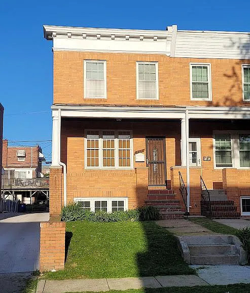 333 Folcroft St — Photo 1