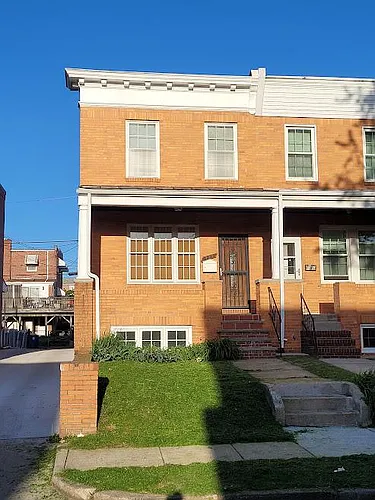333 Folcroft St Photo 1