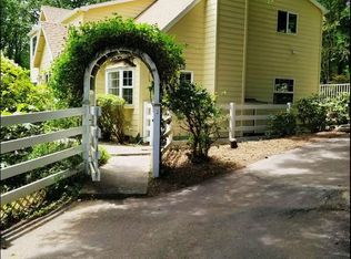 32724 Old Bunker Hill Rd, Saint Helens, OR 97051